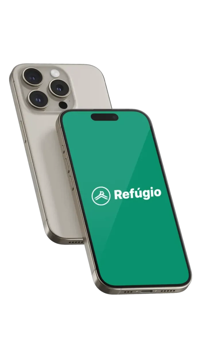 Aplicativo ComRefugio em um celular